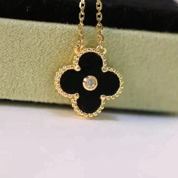 [BloomBling]CLOVER 15MM DIAMOND ONYX NECKLACE
