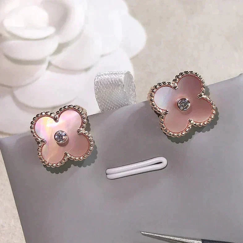 [BloomBling]CLOVER MEDIUM 1 MOTIFS  PINK MOP DIAMOND EARRINGS