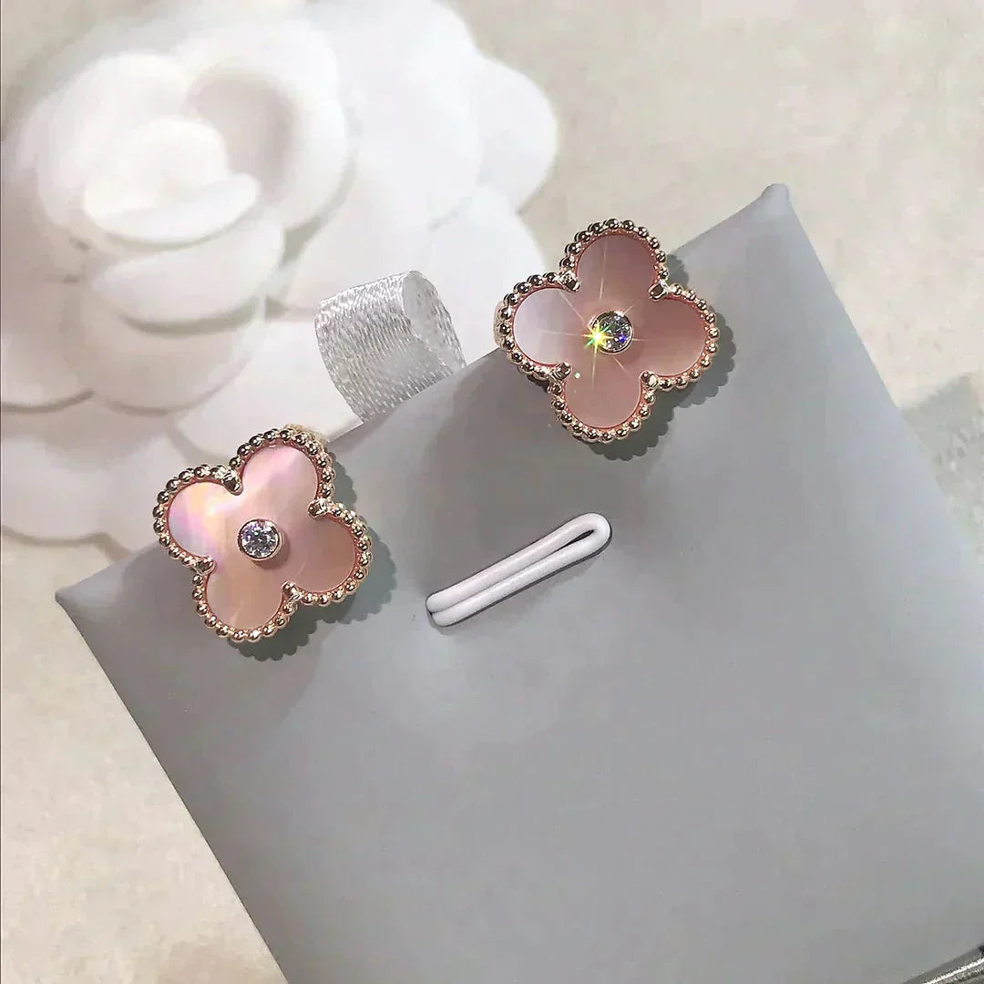 [BloomBling]CLOVER MEDIUM 1 MOTIFS  PINK MOP DIAMOND EARRINGS