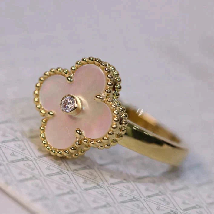 [BloomBling]CLOVER PINK MOP RING GOLD DIAMOND