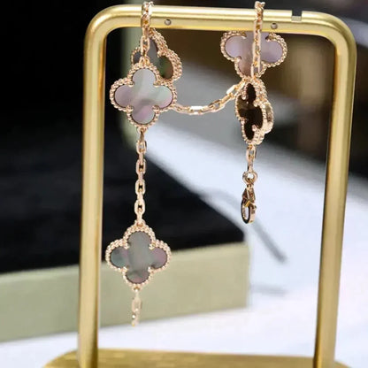 [BloomBling]CLOVER 5 MOTIF GRAY MOP  BRACELET