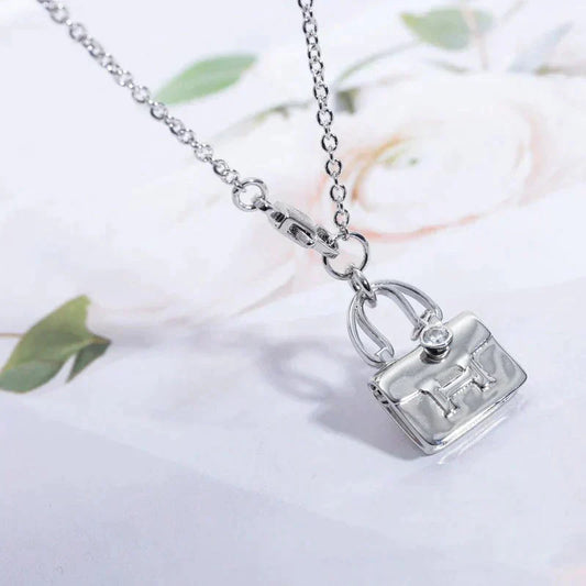 [BloomBling]AMULETTE PEDANT SILVER NECKLACE