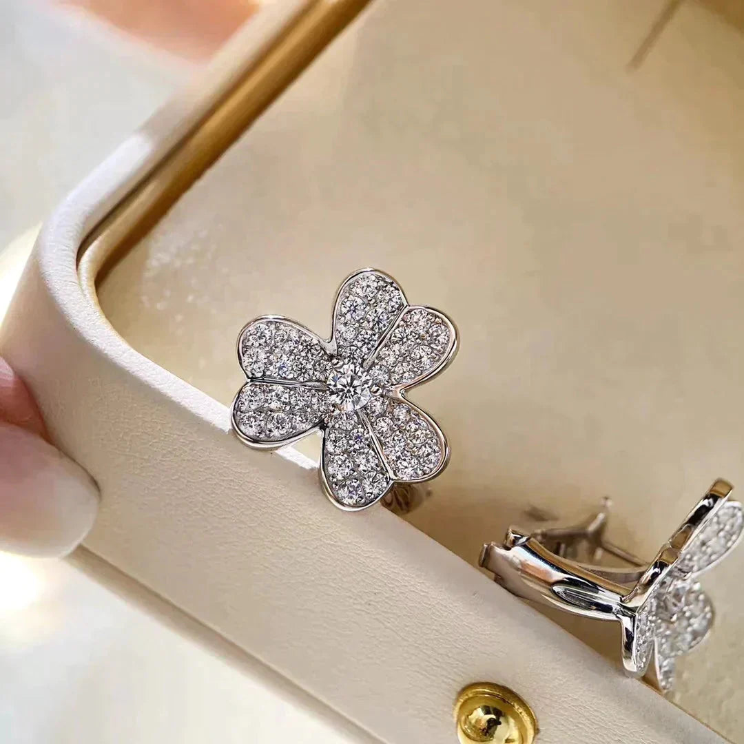 [BloomBling]CLOVER COMOS DIAMOND EARRINGS SILVER