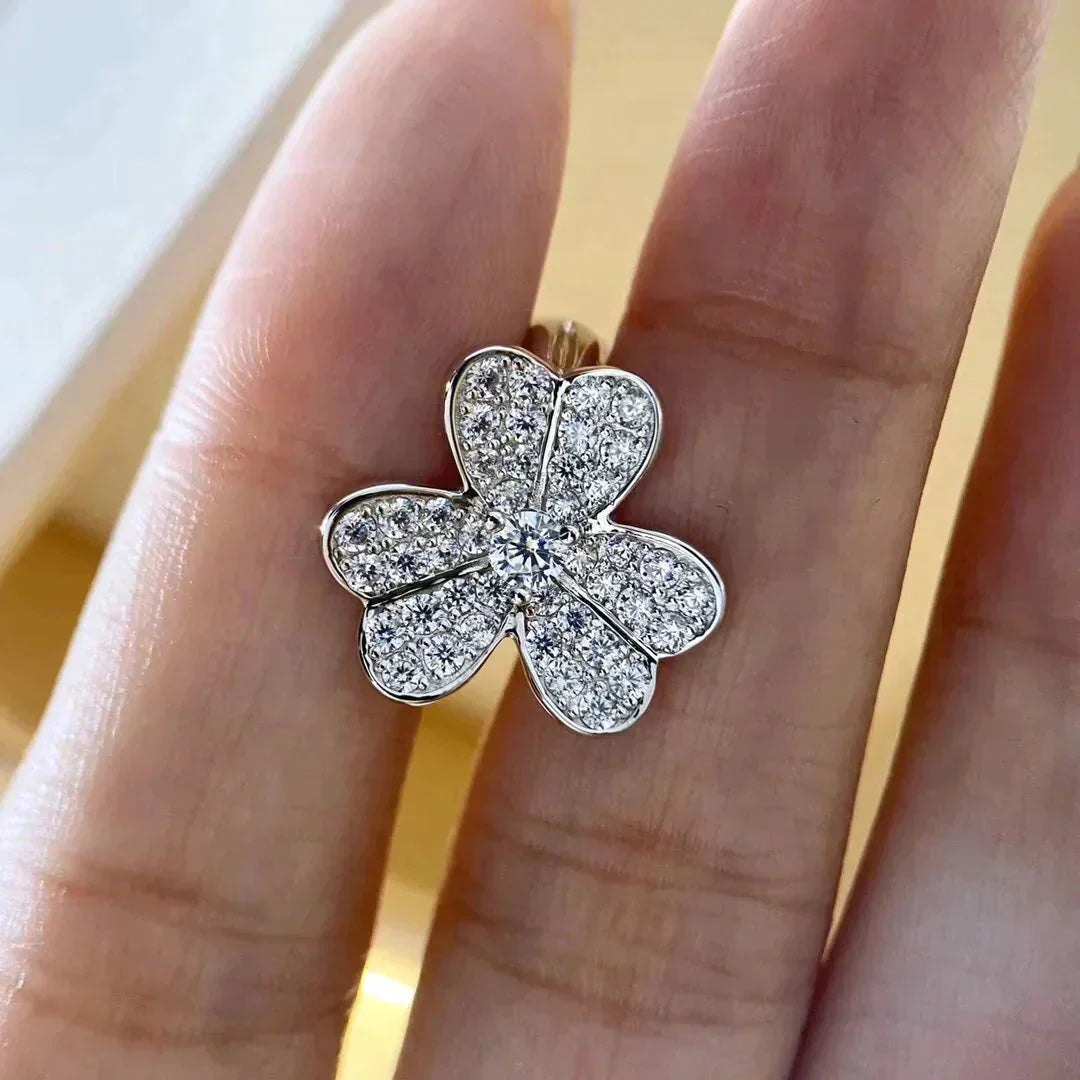[BloomBling]CLOVER COMOS DIAMOND EARRINGS SILVER