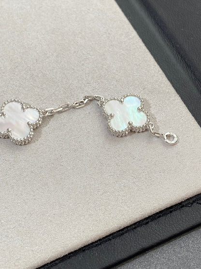 [BloomBling]CLOVER SILVER MOP 5 MOTIF BRACELET