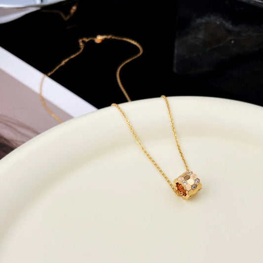 [BloomBling]BEE MINI PEDANT DIAMOND NECKLACE