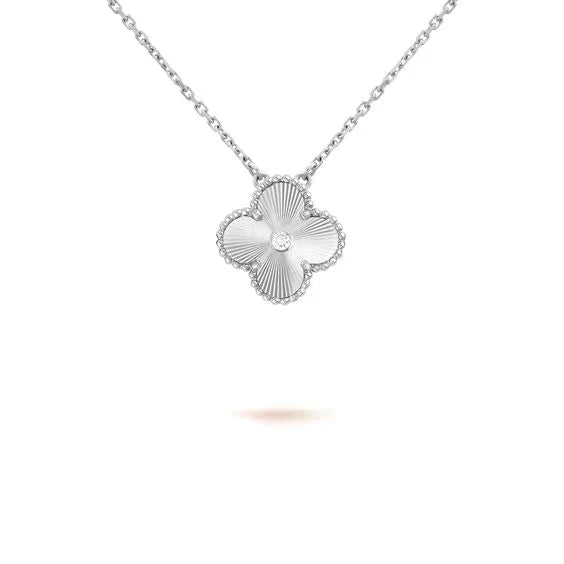 [BloomBling]CLOVER  15MM DIAMOND LASER NECKLACE SILVER