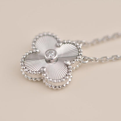 [BloomBling]CLOVER  15MM DIAMOND LASER NECKLACE SILVER
