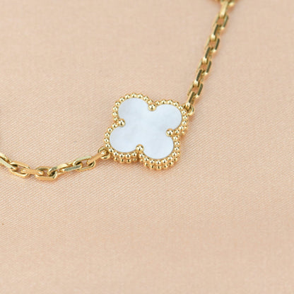 [BloomBling]CLOVER  5 MOTIF WHITE MOP BRACELET
