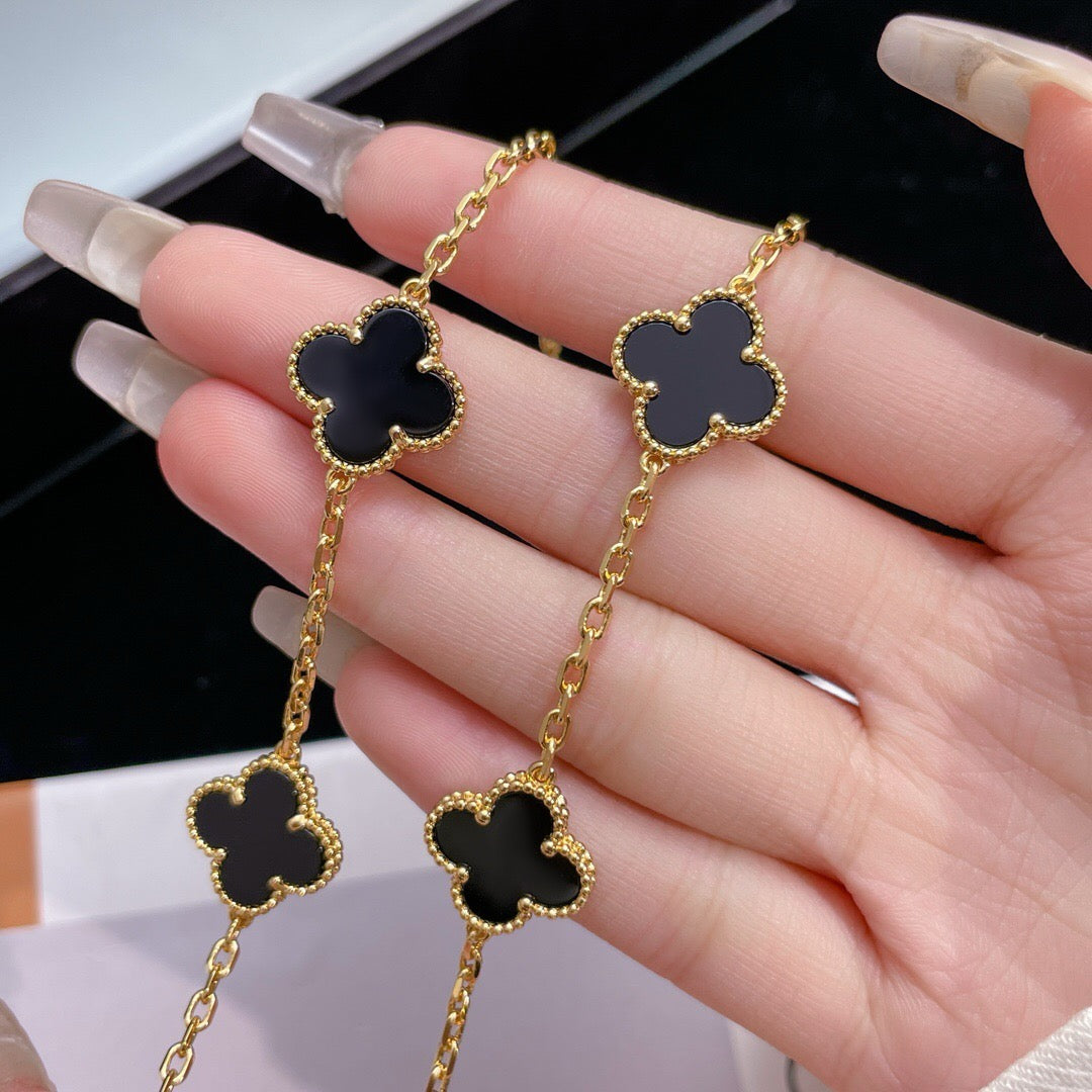 [BloomBling]CLOVER 10 MOTIFS ONYX NECKLACE