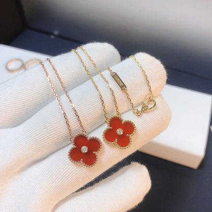 [BloomBling]CLOVER 15MM DIAMOND CARNELIAN NECKLACE