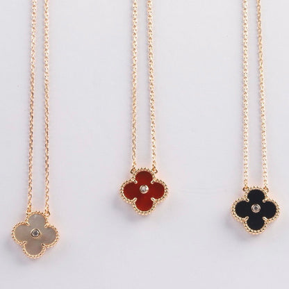 [BloomBling]CLOVER 15MM DIAMOND CARNELIAN NECKLACE