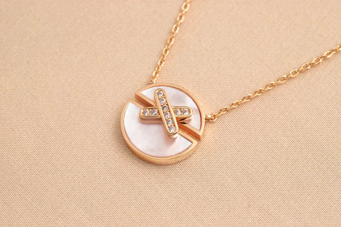 [BloomBling]JEUX DE ROSE GOLD DIAMOND NECKLACE