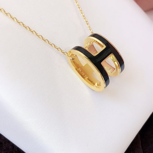 [BloomBling]HM CLIC BLACK ENAMEL GOLD NECKLACE