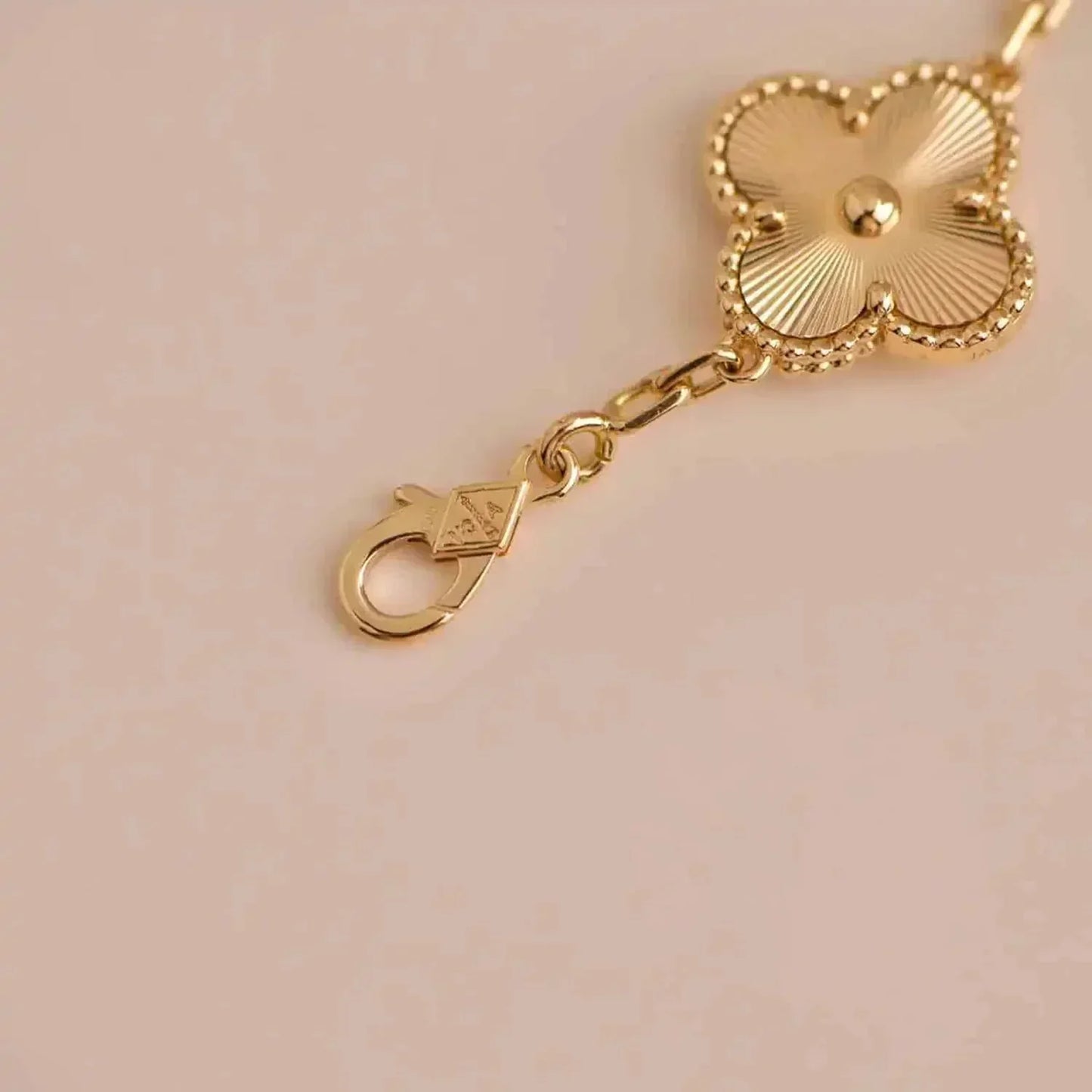 [BloomBling]CLOVER 5 FLOWERS LASER BRACELET