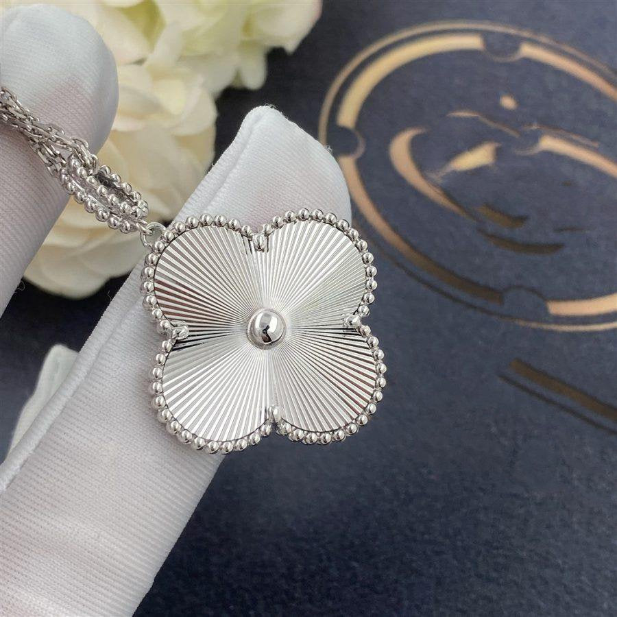 [BloomBling]CLOVER 25MM SILVER BIG CLOVER NECKLACE