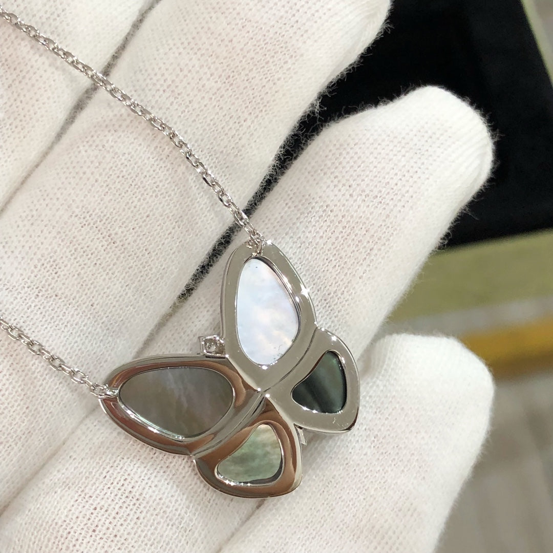 [BloomBling]LARGE BUTTERFLY SILVER PENDANT DIAMOND NECKLACE
