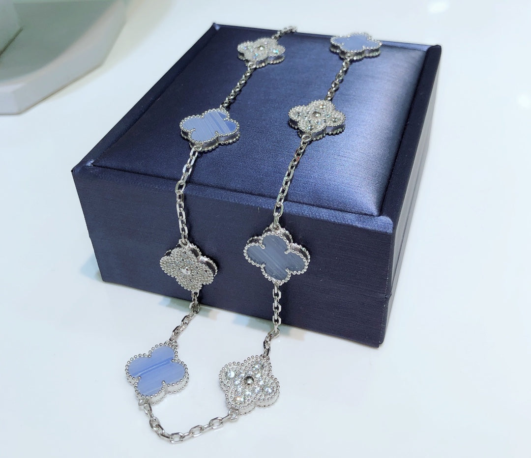 [BloomBling]CLOVER 10 MOTIFS CHALCEDONY DIAMONDS SILVER NECKLACE
