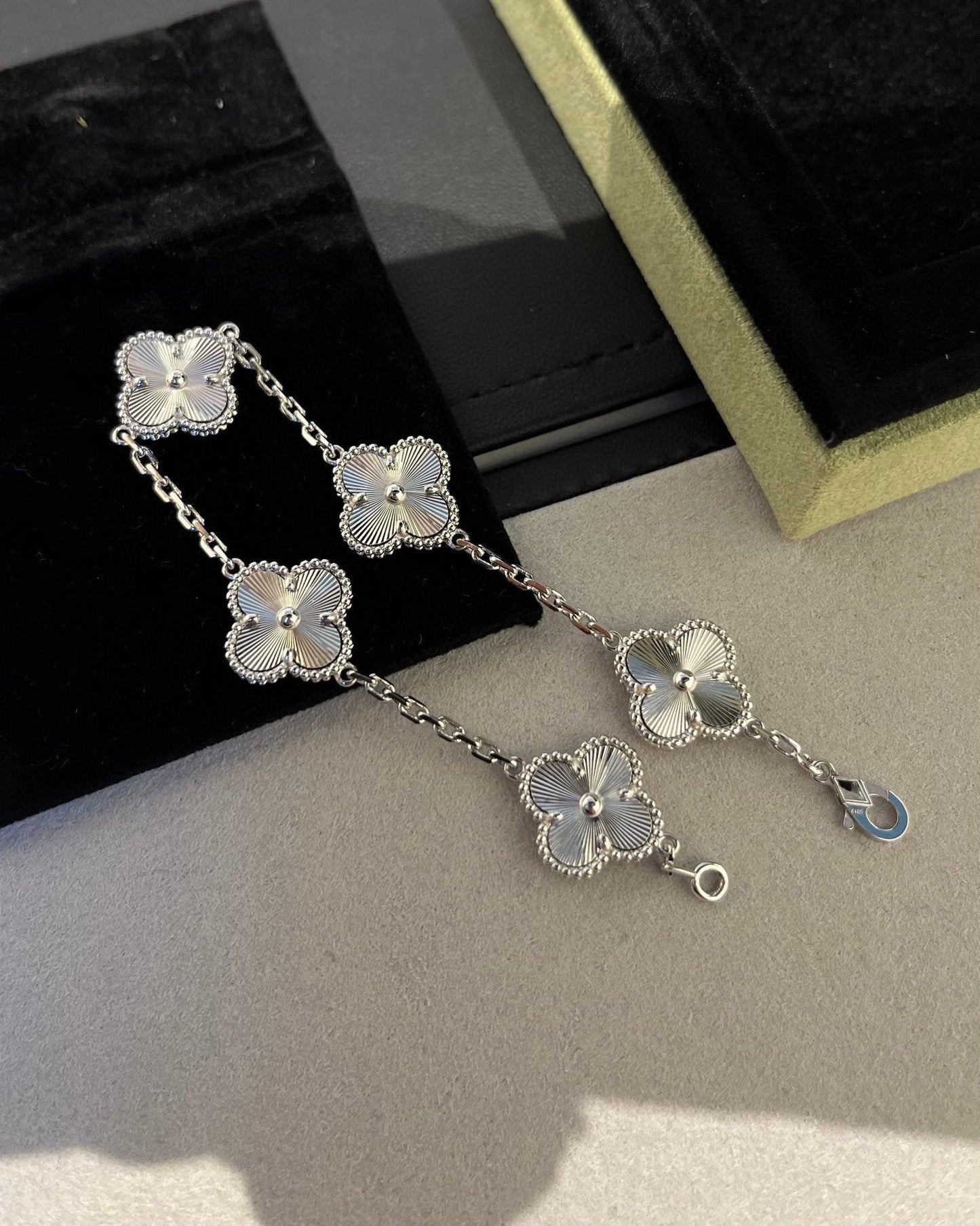 [BloomBling]CLOVER SILVER 5 MOTIFS BRACELET