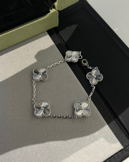 [BloomBling]CLOVER SILVER 5 MOTIFS BRACELET